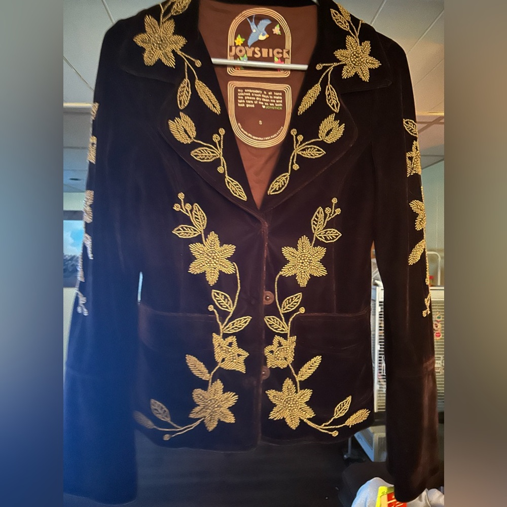 Velvet blazer by Joystick